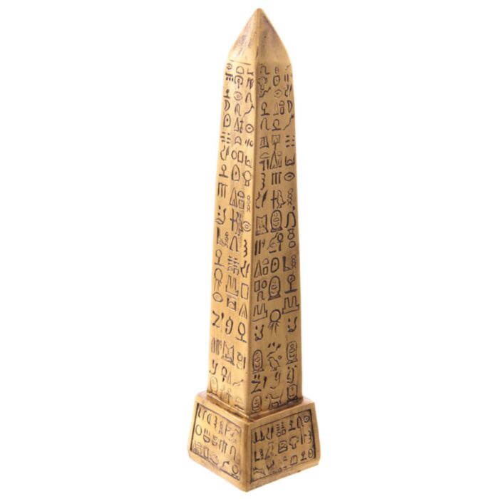 Obelisco egizio dorato